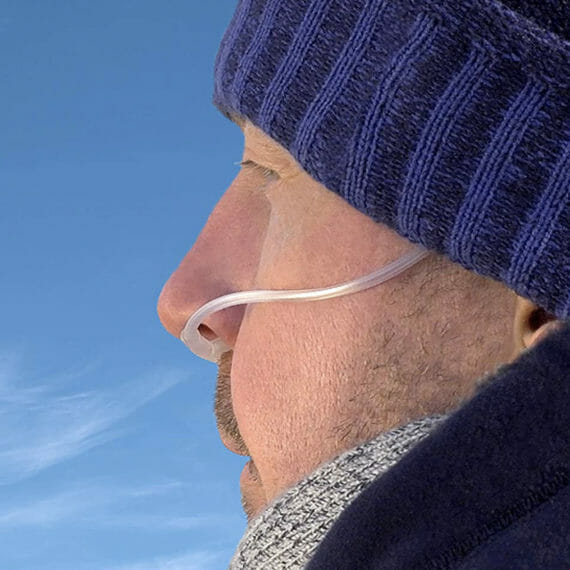 CEGLA Sauerstoffnasenbrille aus Kraton für Erwachsene inkl. 2,1m Schlauch